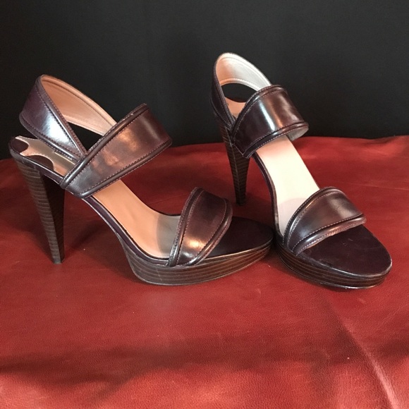 Mac Studio Heels - Picture 3 of 4