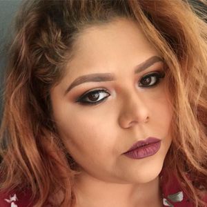 Meet your Posher, Daniela