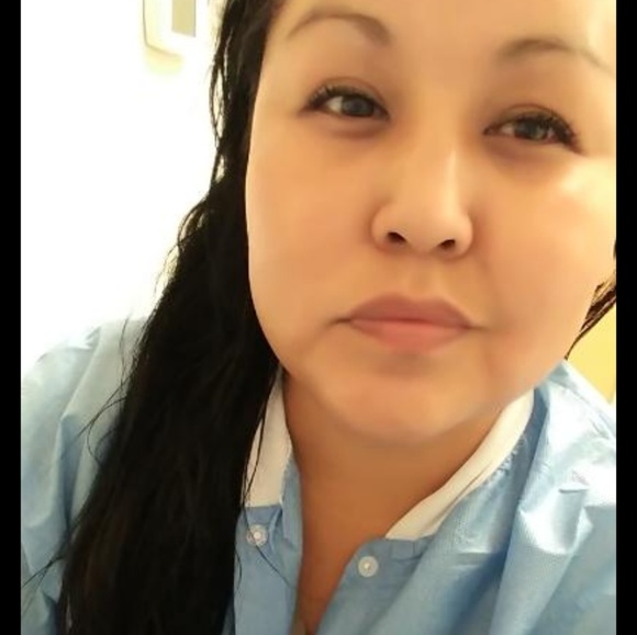 Meet your Posher, Cheryl - Picture 1 of 1