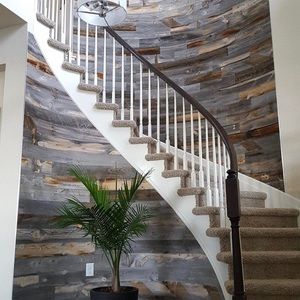 Meet your Posher, Helen