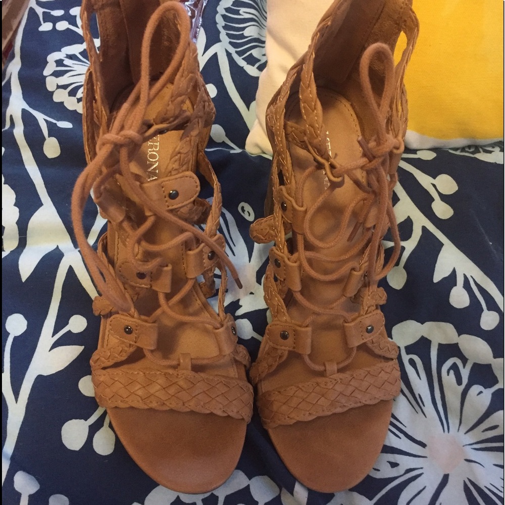 Lace up heels!