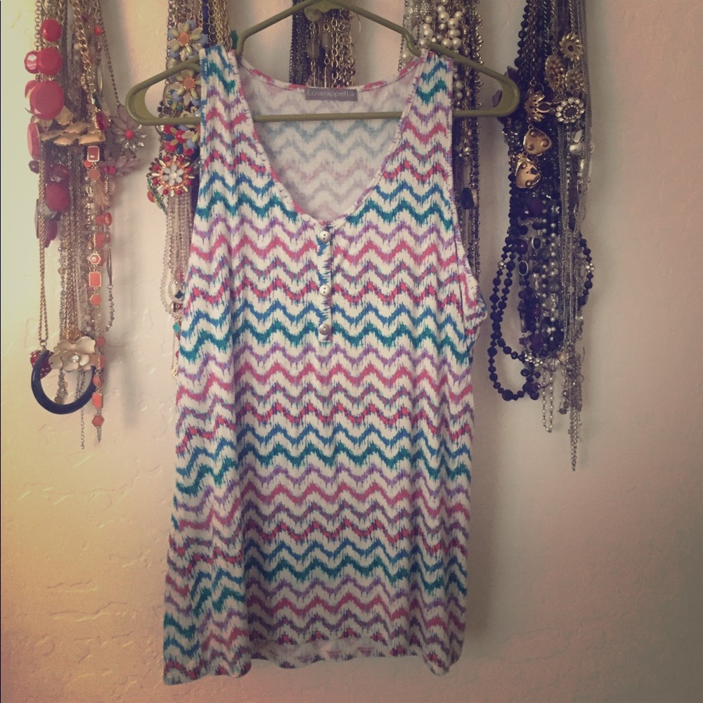 Cute sleeveless shirt