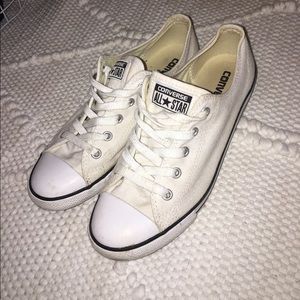 Dainty Converse