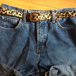 Faux fur leaped print belt Size: M