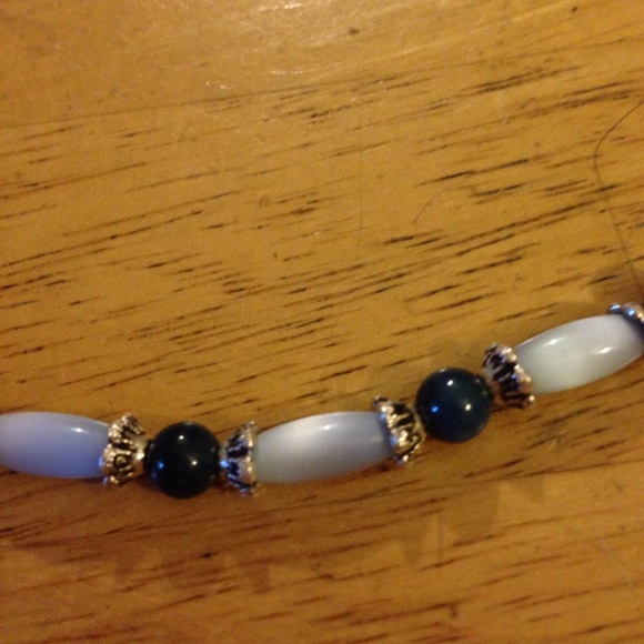 Cat eye bracelet - Picture 2 of 3