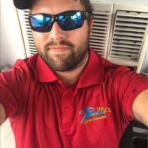 Meet your Posher, Aaron