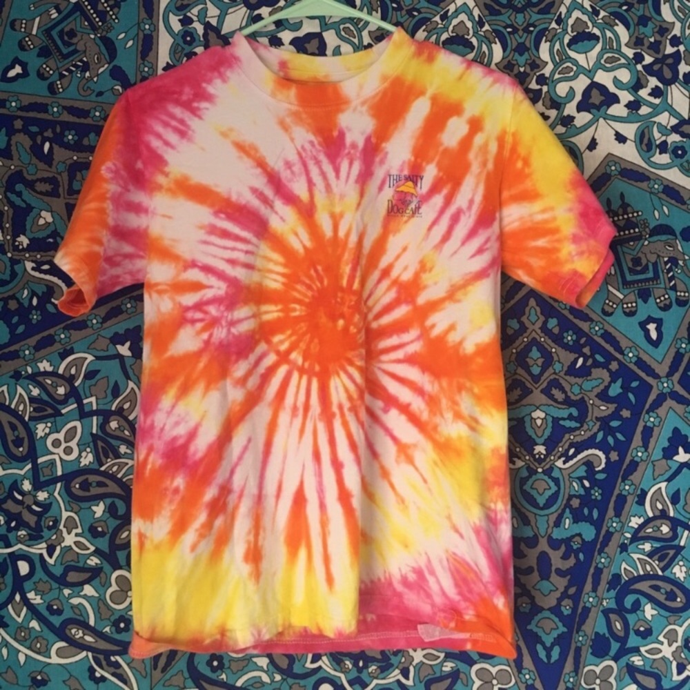 Salty dog cafe tie dye tee