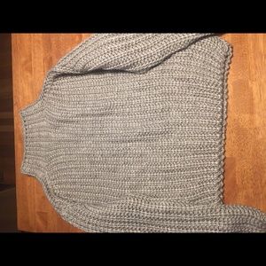 Kendall & Kylie turtleneck sweater