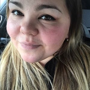 Meet your Posher, Marissa