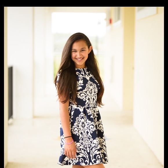 Meet your Posher, Maria - Picture 1 of 1