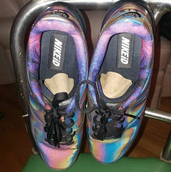 CUSTOM RAINBOW REFLECTIVE DIOR AIR FORCE 1 - Derivation  Air Force 1 Low Rainbow Reflective