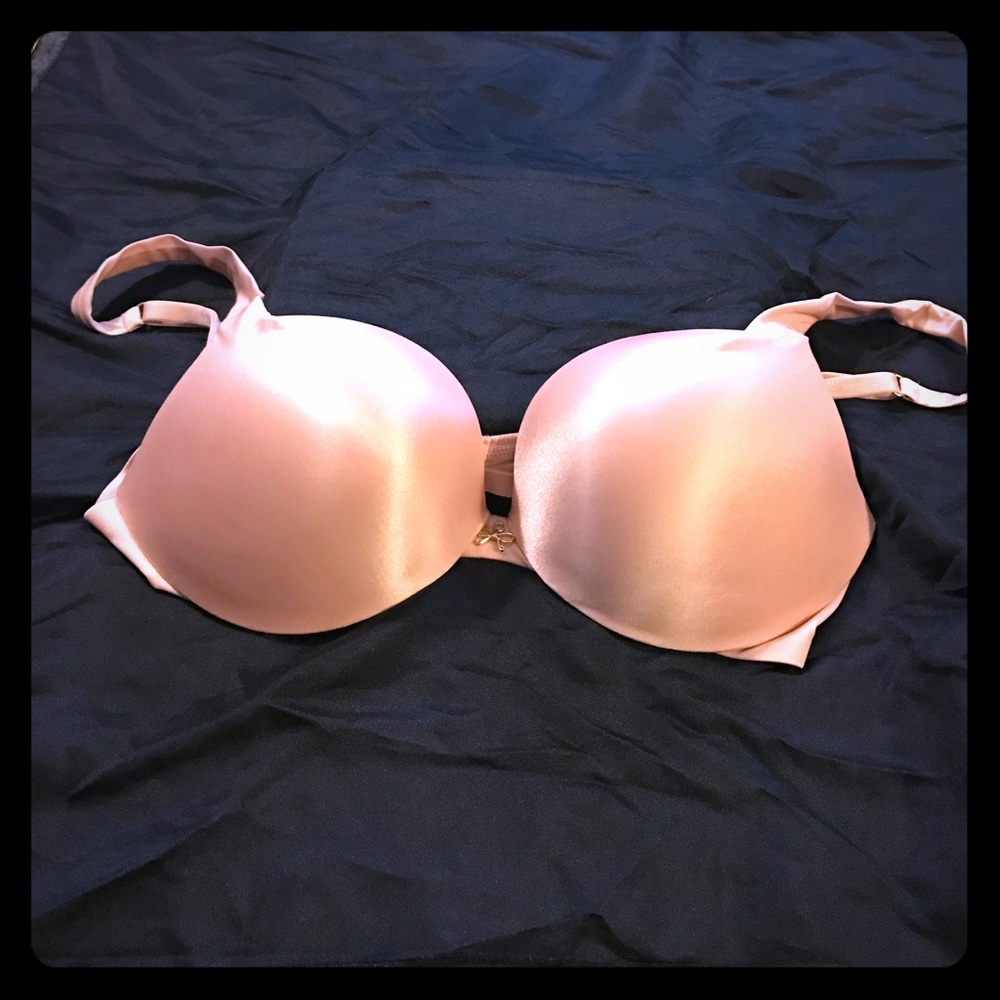 Victoria's Secret push-up bra 32 D