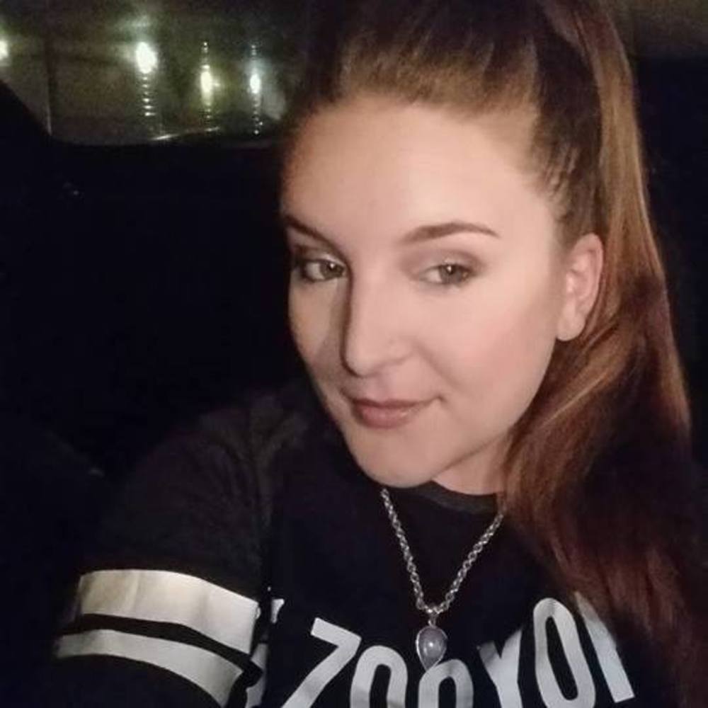 Meet your Posher, Christina