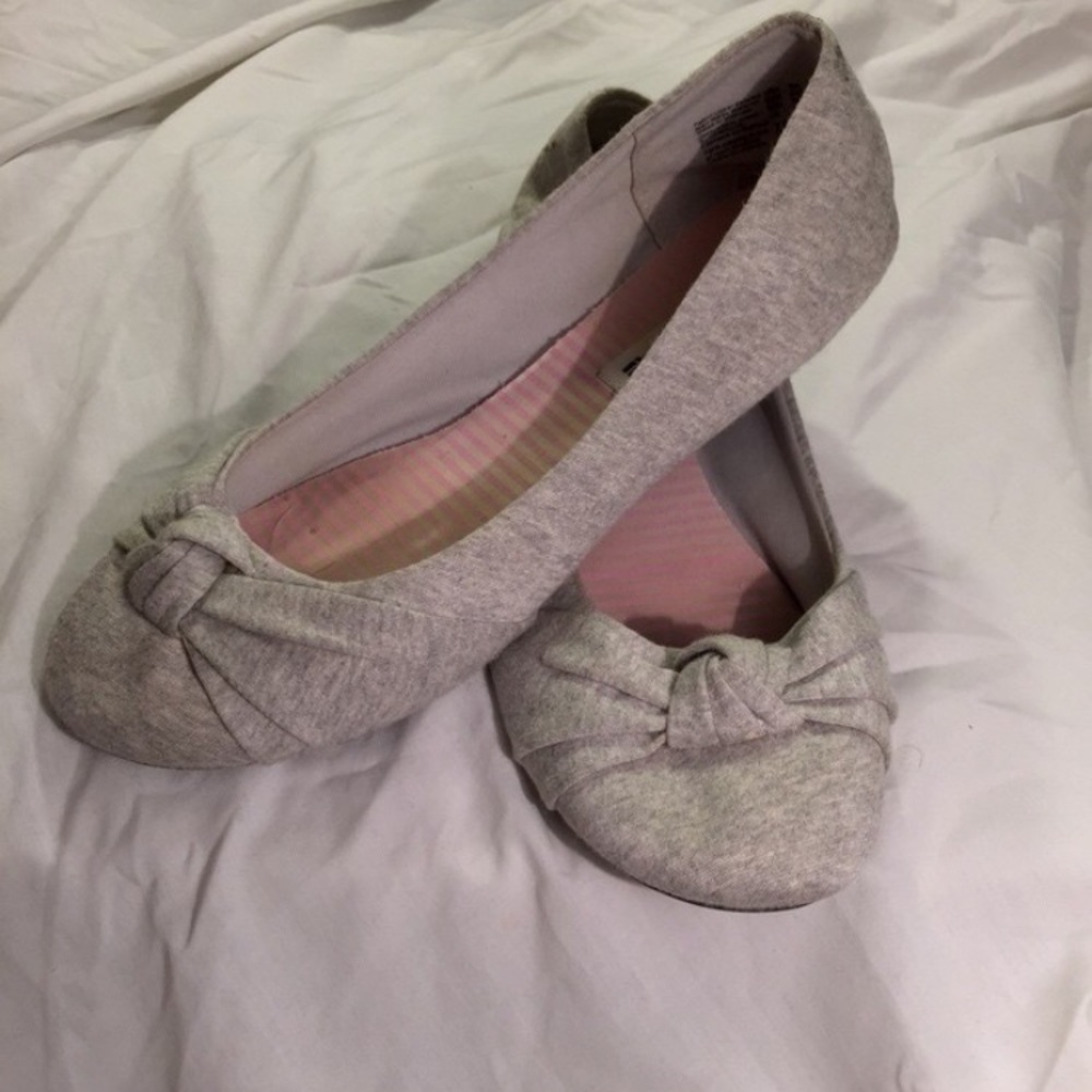 American Eagle Grey Ballet Flats 9W