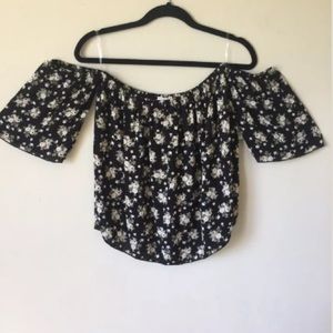 NWT Free Kisses Roses Off The Shoulder Black Top