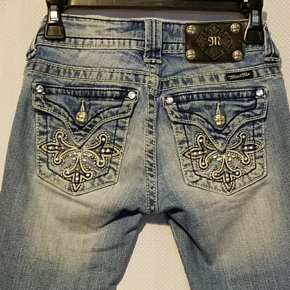 Miss Me Capris. - Picture 4 of 8