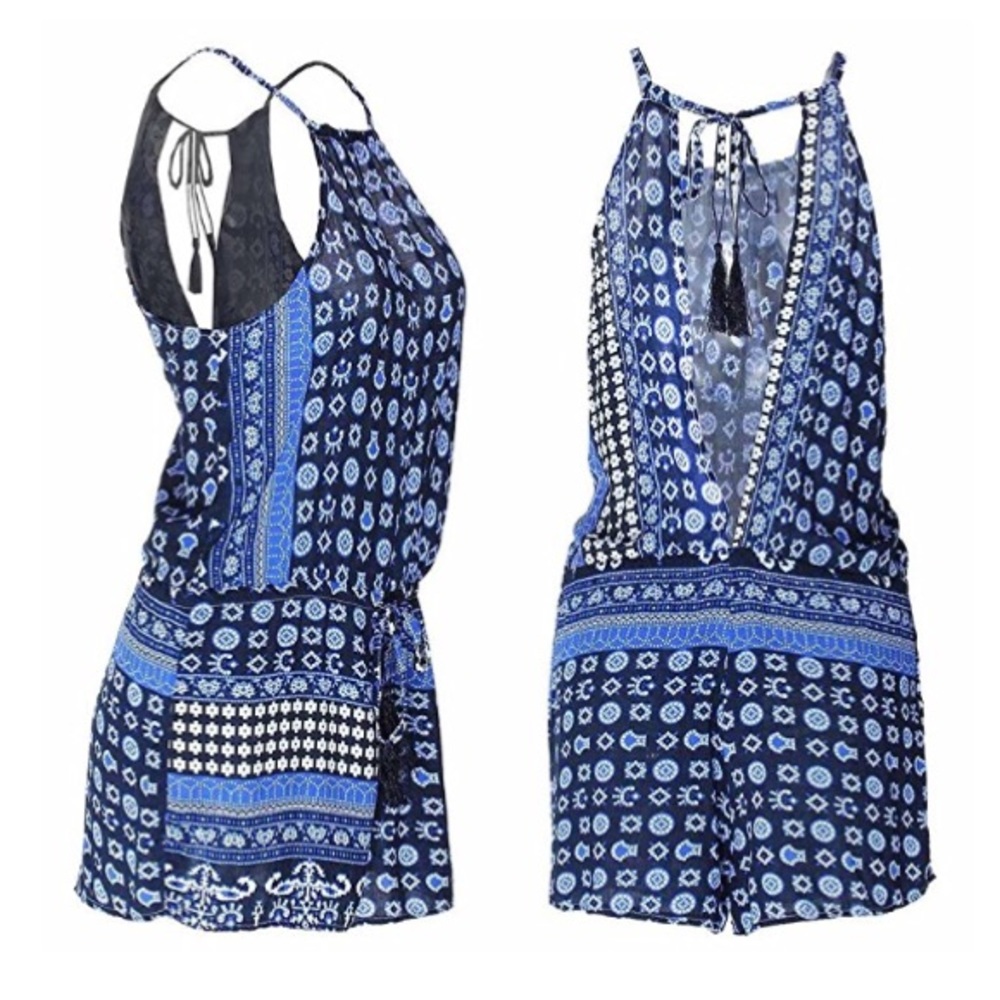 Keyhole Back Mock Halter Floral Pattern Romper - Picture 2 of 4