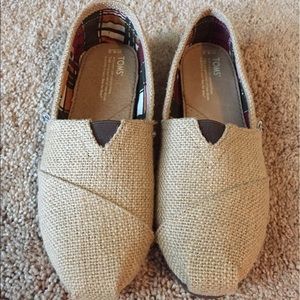 Women Toms size 9.5