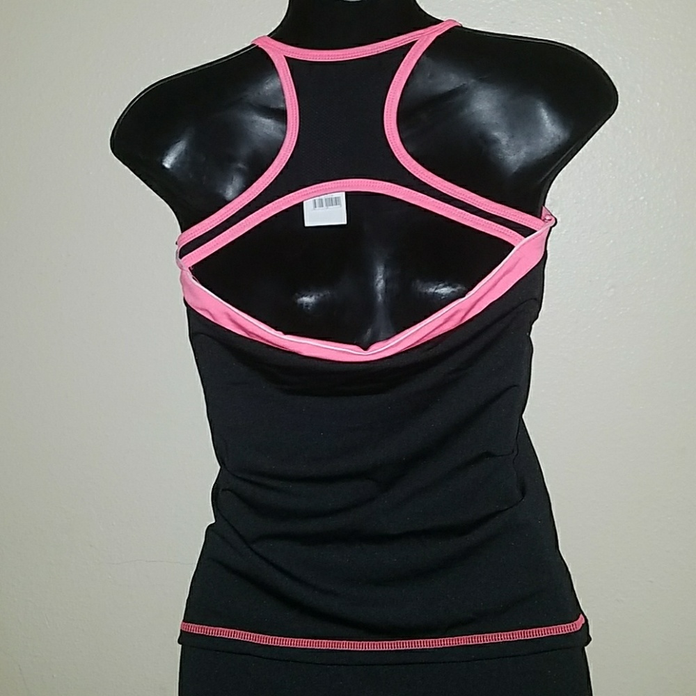Workout capri set - Picture 3 of 3