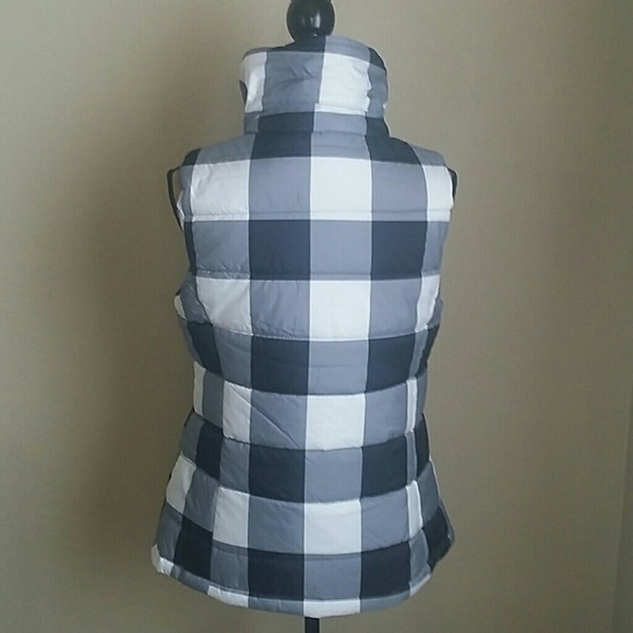 Vest - Picture 2 of 3