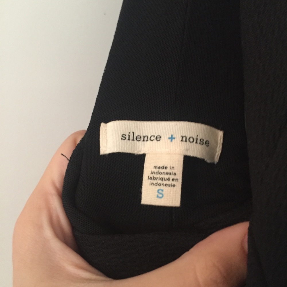 Black UO Silence And Noise Mini Dress ~ size SML - Picture 5 of 5