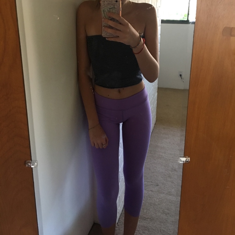 BEYOND YOGA lilac leggings