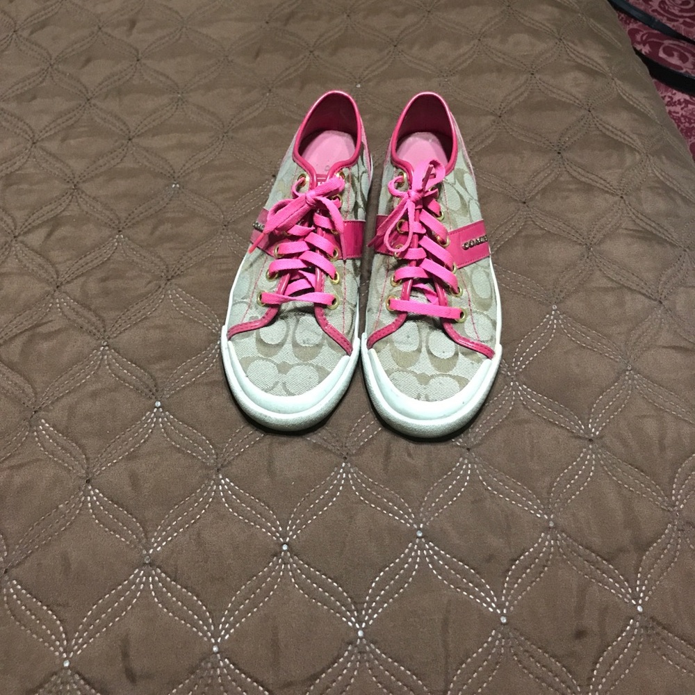 Coach tennis shoes 7 1/2