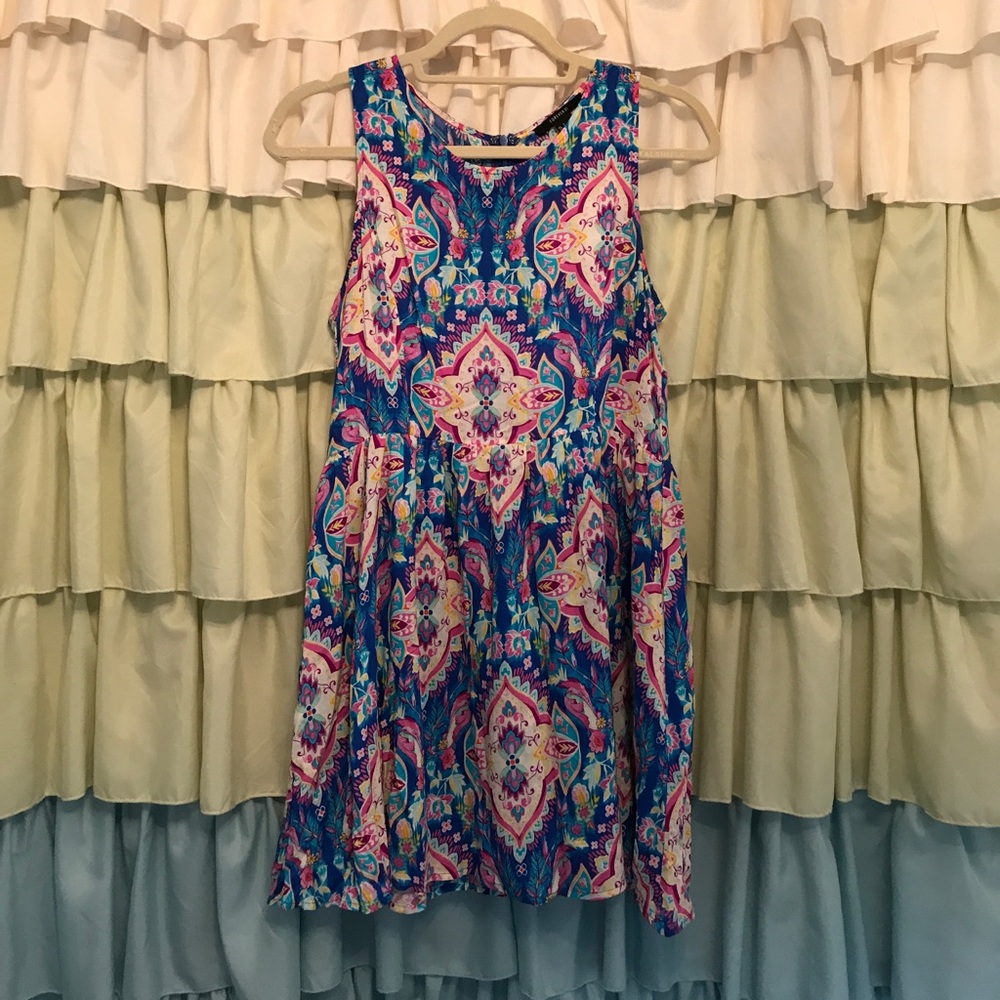 Floral pattern summer dress