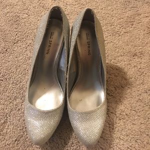 BEAUTIFUL SPARKLE HEELS ❤️️