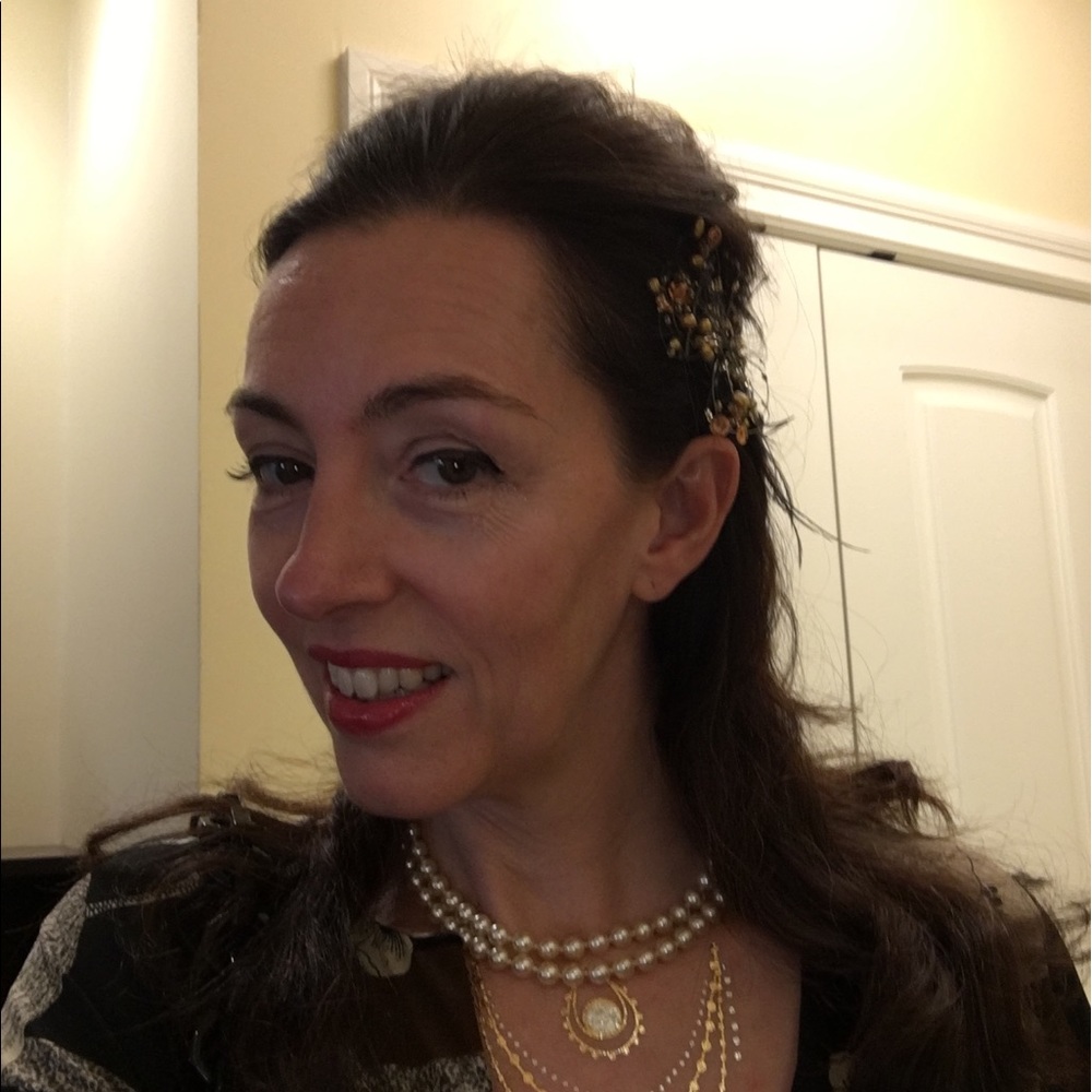 Meet your Posher, Isabelle