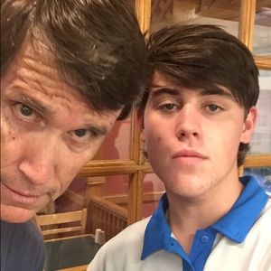 Meet your Posher, Buddy