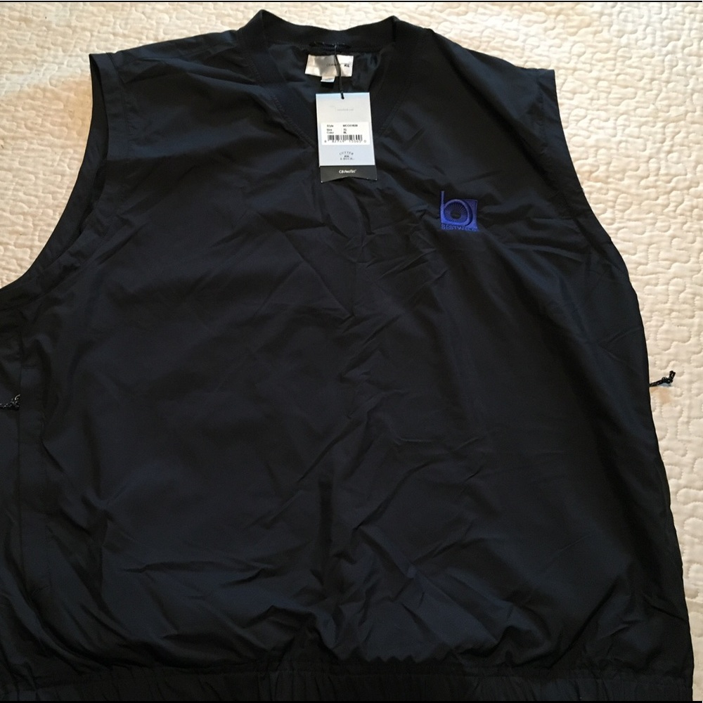 Cutter and Buck Golf Vest