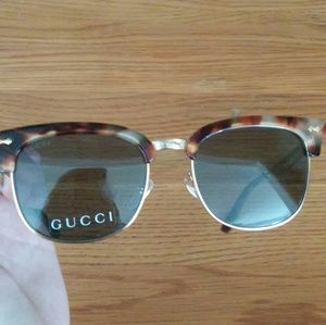 Brand New- Authentic Gucci sunglasses
