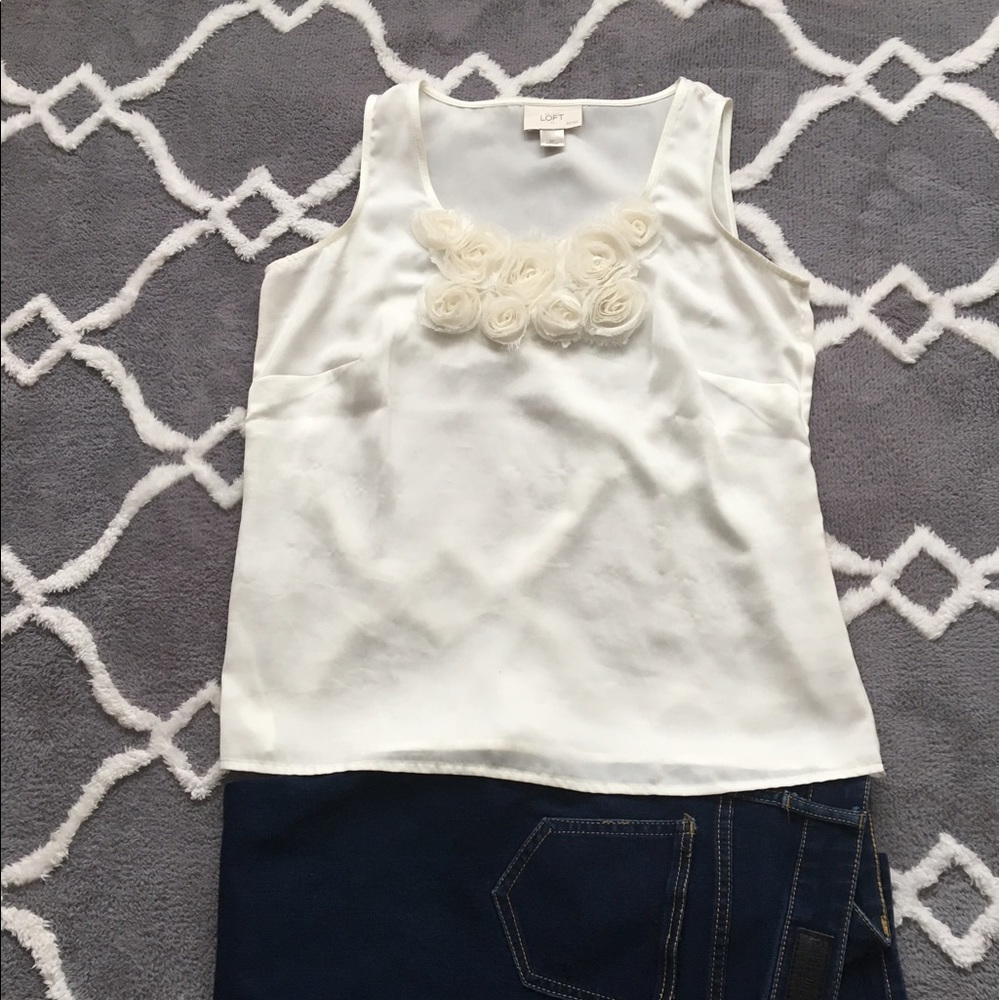 White Loft Top With Flower Detail