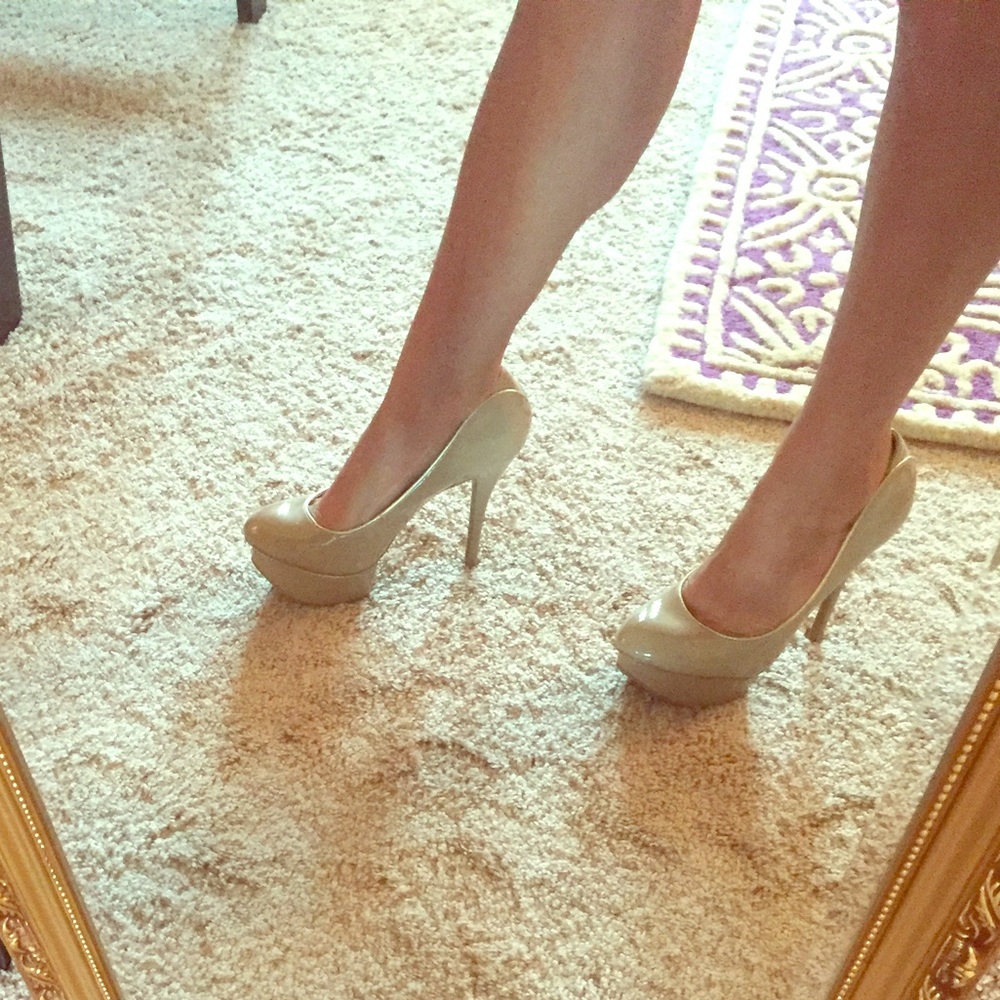 Jennifer López Nude Pump