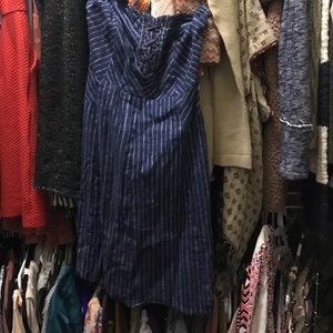 EUC URBAN OUTFITTERS STRAPLESS DRESS