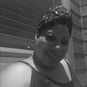 Meet your Posher, Pebble