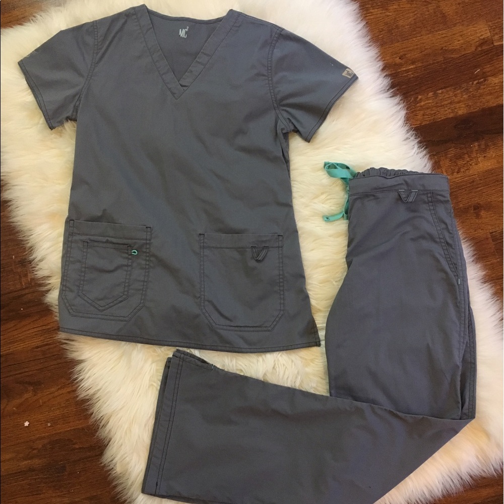 Med Couture (mc2) Scrubs MAKE AN OFFER!! :)