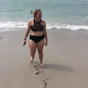 Meet your Posher, Lucy