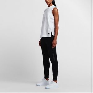 Nike Bonded Tank Top