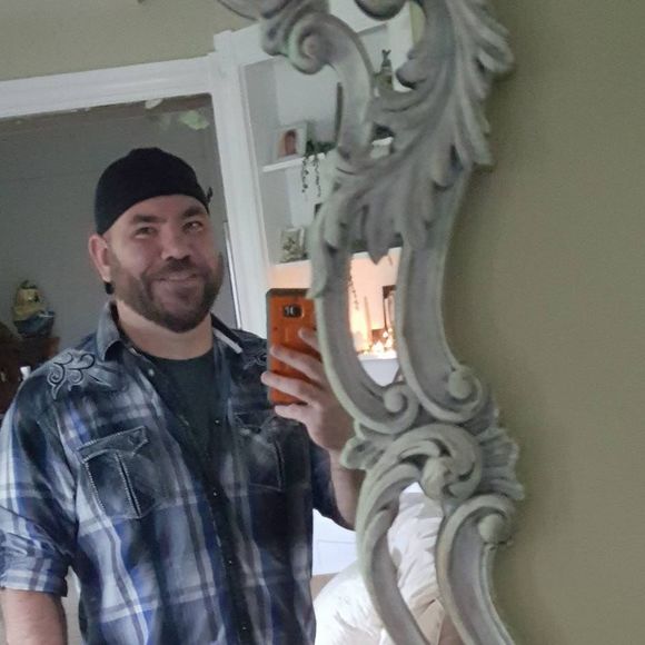 Meet your Posher, Christopher - Picture 1 of 1