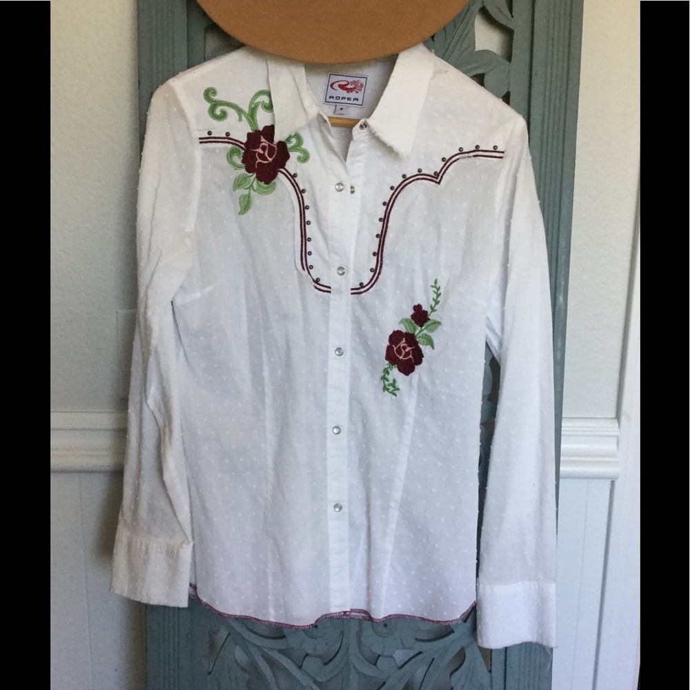Country button up cowgirl Halloween 🎃