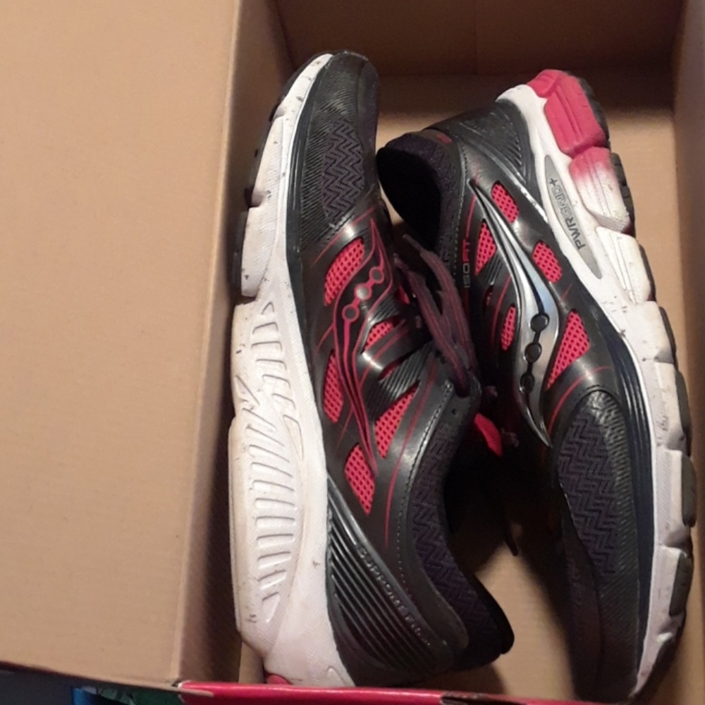 Saucony 'Zealot ISO' Men's Running Shoes