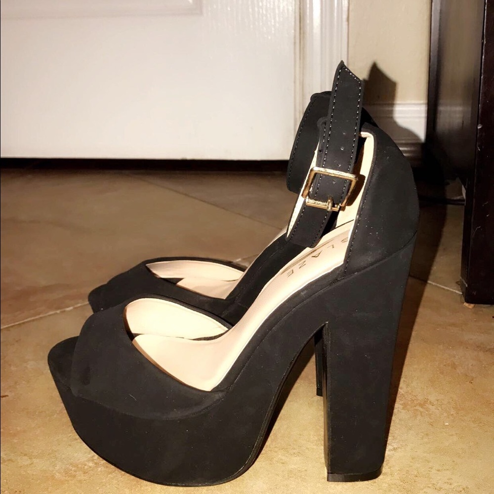 Black Platforms