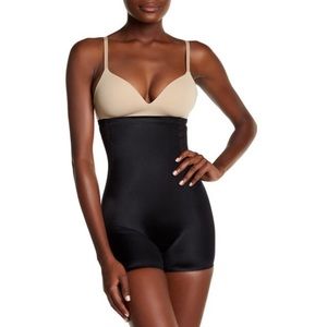 NWT SPANX High Waisted Shaper