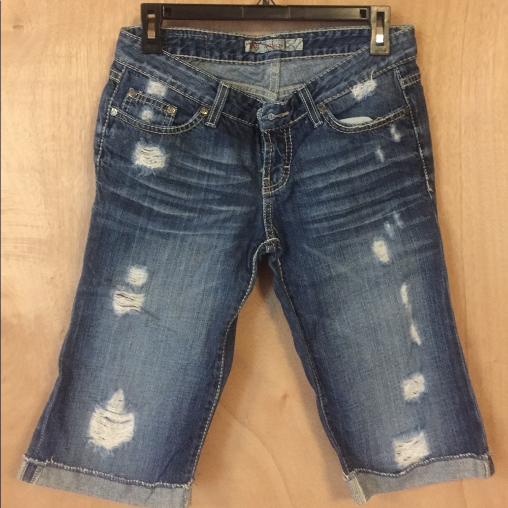 Long shorts from The Buckle - so cute!