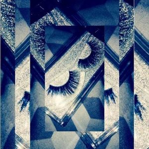 100% Mink Lash Strips