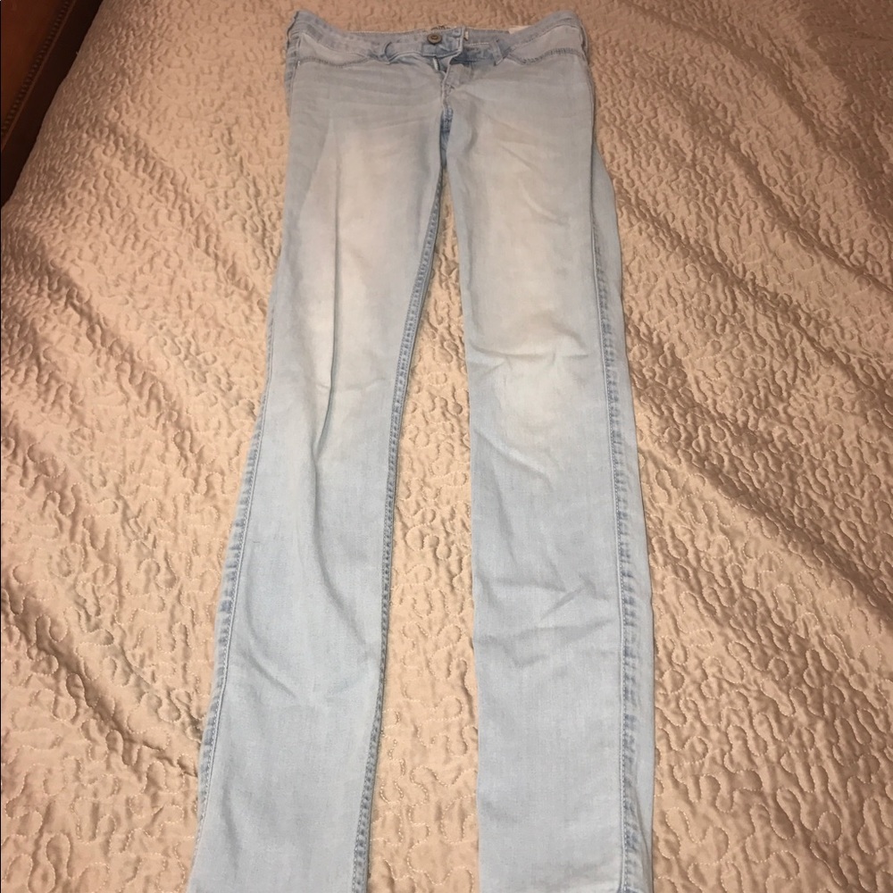 Hollister Skinny Jeans.