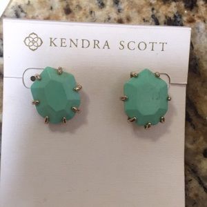 Kendra Scott studs