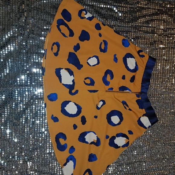 Cheetah Print Skirt - Picture 2 of 2